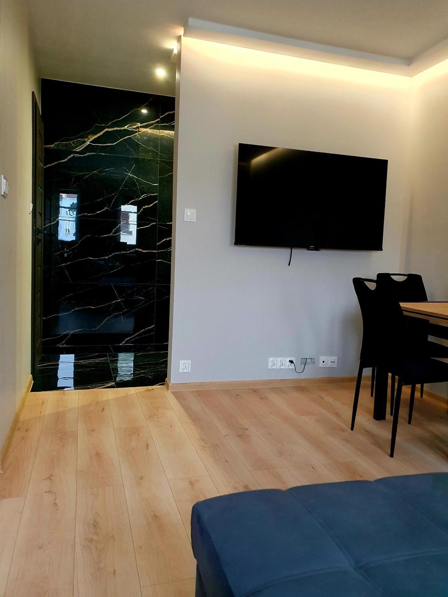 Rynek 23 Lux, Apartament Z Widokiem Na Ratusz Starego Miasta Gliwice Eksteriør billede